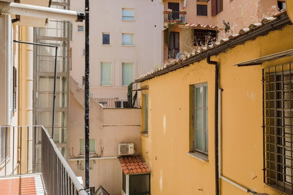 Giusi Trevi Appartamento